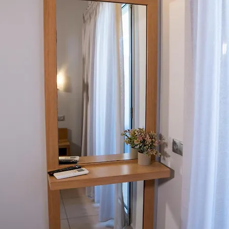 Epavlis Eleftheriadi *