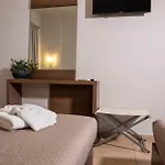 Epavlis Eleftheriadi Hotel *