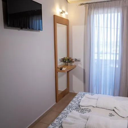 Epavlis Eleftheriadi Hotel