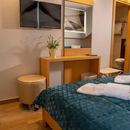 Epavlis Eleftheriadi