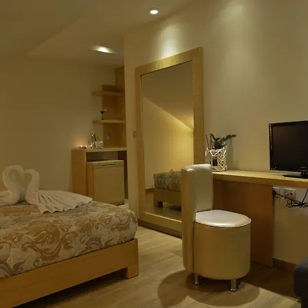 Epavlis Eleftheriadi Hotel Paralía