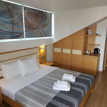 Epavlis Eleftheriadi *