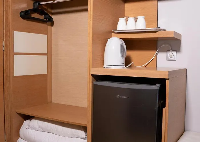 Epavlis Eleftheriadi * Paralía