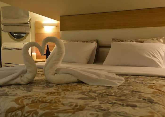 Epavlis Eleftheriadi Hotel