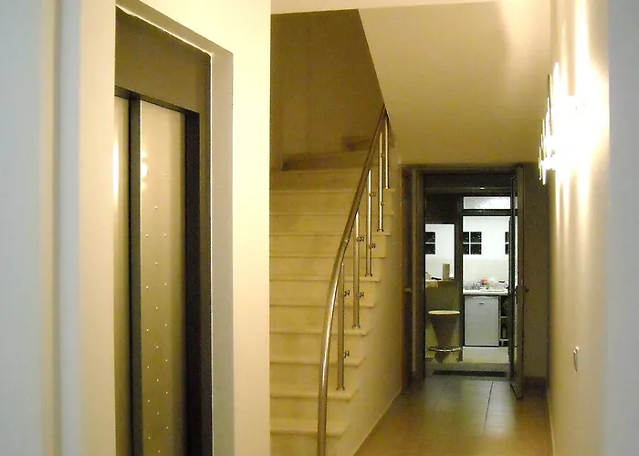 Epavlis Eleftheriadi Hotel