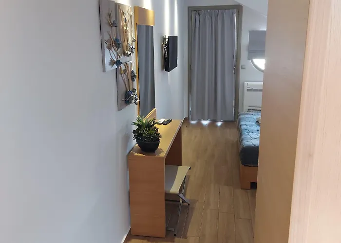 Epavlis Eleftheriadi Hotel